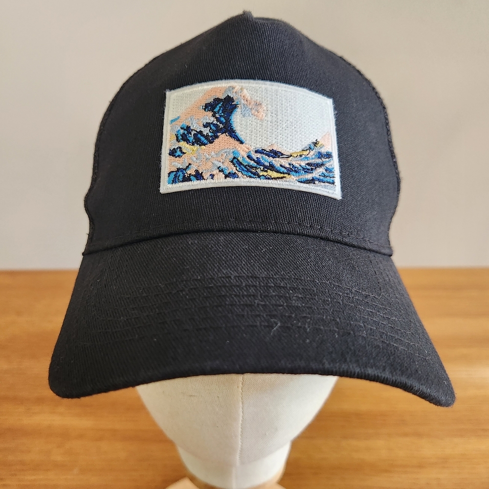THE WAVE Embroiered Patch Mesh Snap Back Hat Unisex Black